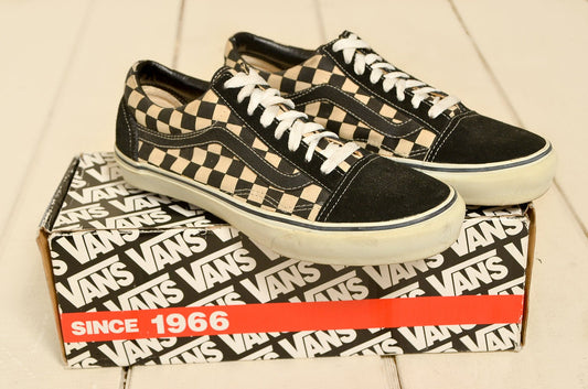 Late 90s VANS Old Skool Black & White Checkerboard Skate Shoes in Box, Mens 10