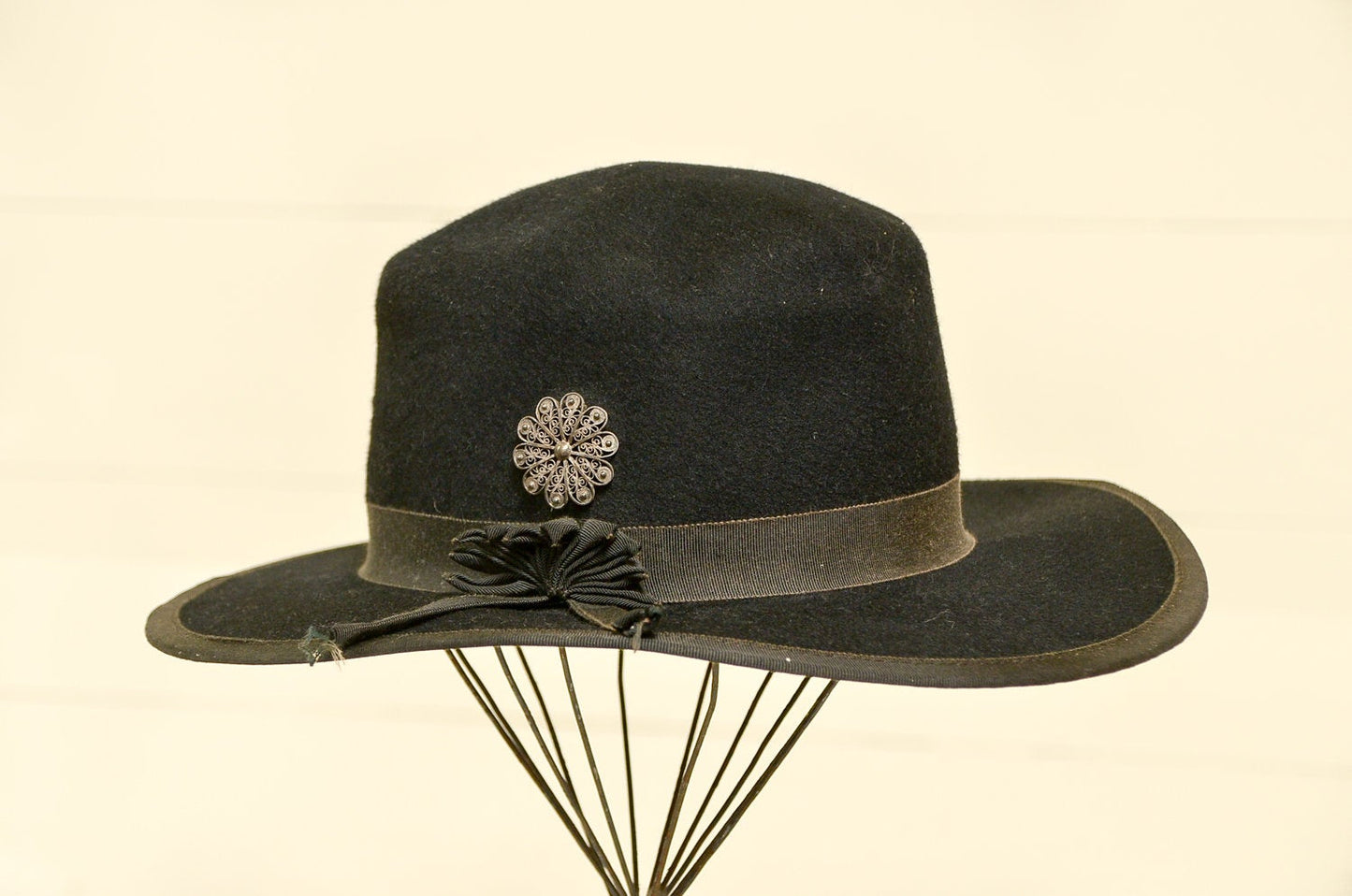 1950s Ritz New York Black Wool Felt Hat Sterling Pin Equestrian Hat