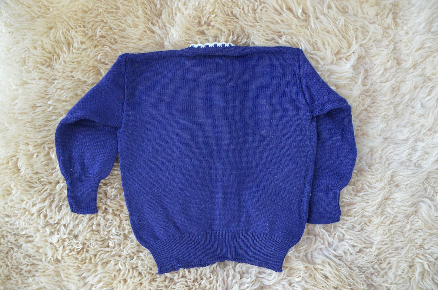 1950s Deadstock Kids Sweater Navy Blue DuPont Knit w/ Sea Shells Sweater size 4