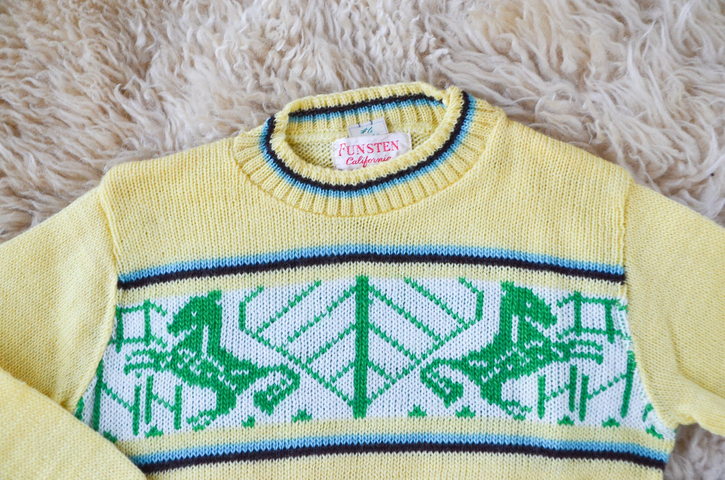 1950s Deadstock Kids Sweater Yellow Cherub Horse Knit Wool Ski Sweater size 6