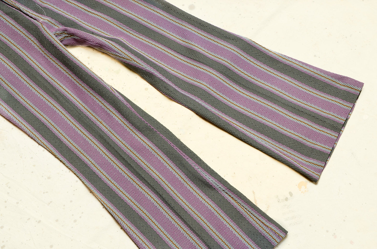 1970s Jacquard Knit Purple Stripe Mod Flared Hippie Pants 30 x 27