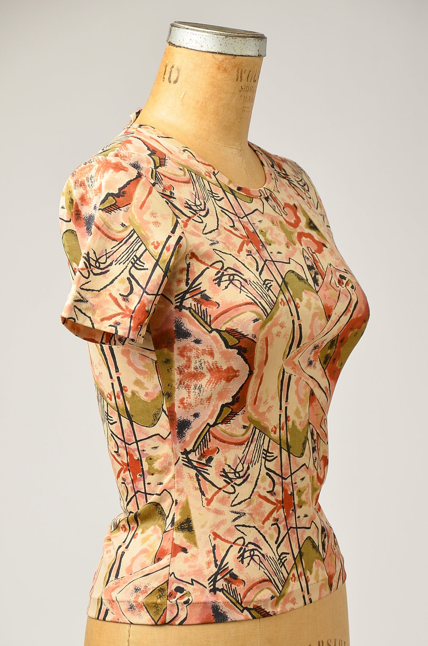 1970s Abstract Novelty Print Shirt Fitted All Over Print Top