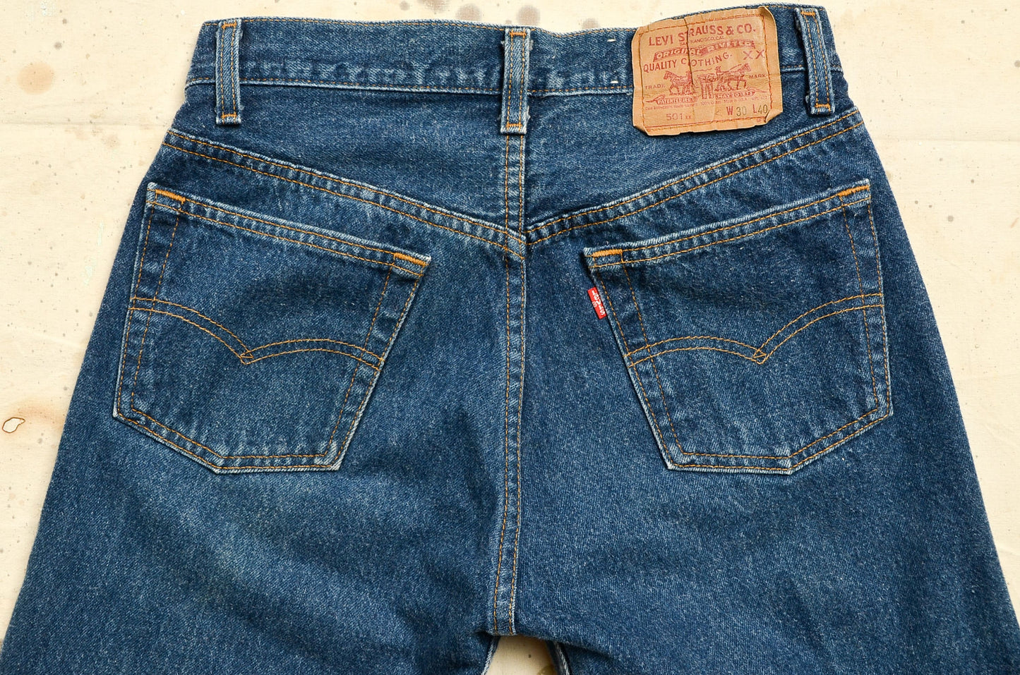 1980s Levis 501 Button Fly Made in USA Blue Denim Jeans 29 x 36