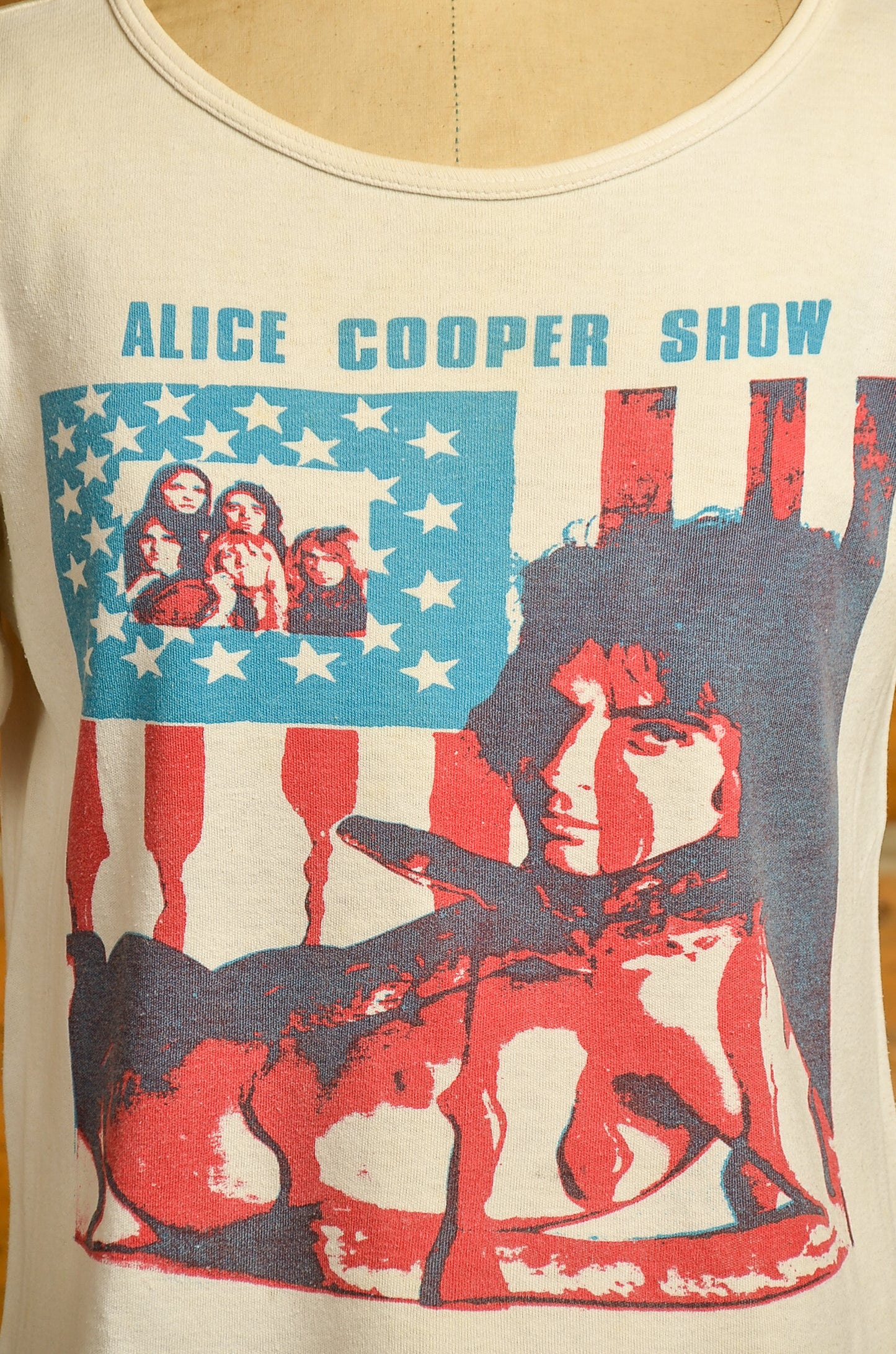 1970s Alice Cooper Show Marshall Lester Tag American Flag Rock T Shirt