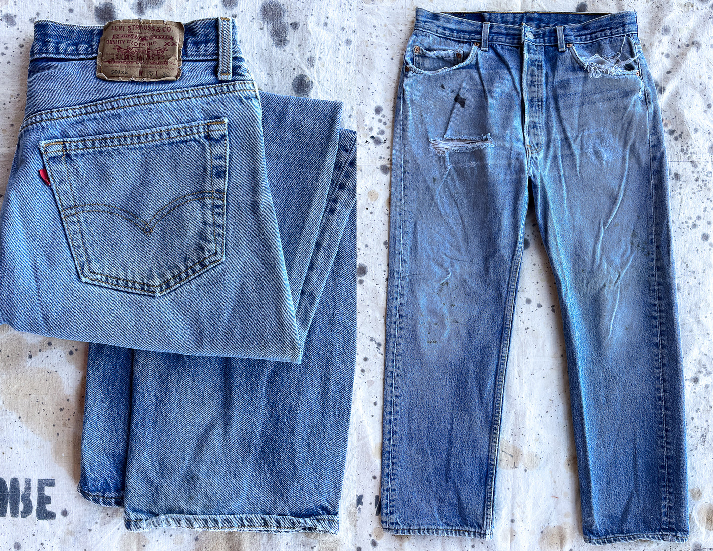 1980s Levis 501 Button Fly Made in USA Distressed Blue Denim Jeans 33 x 27