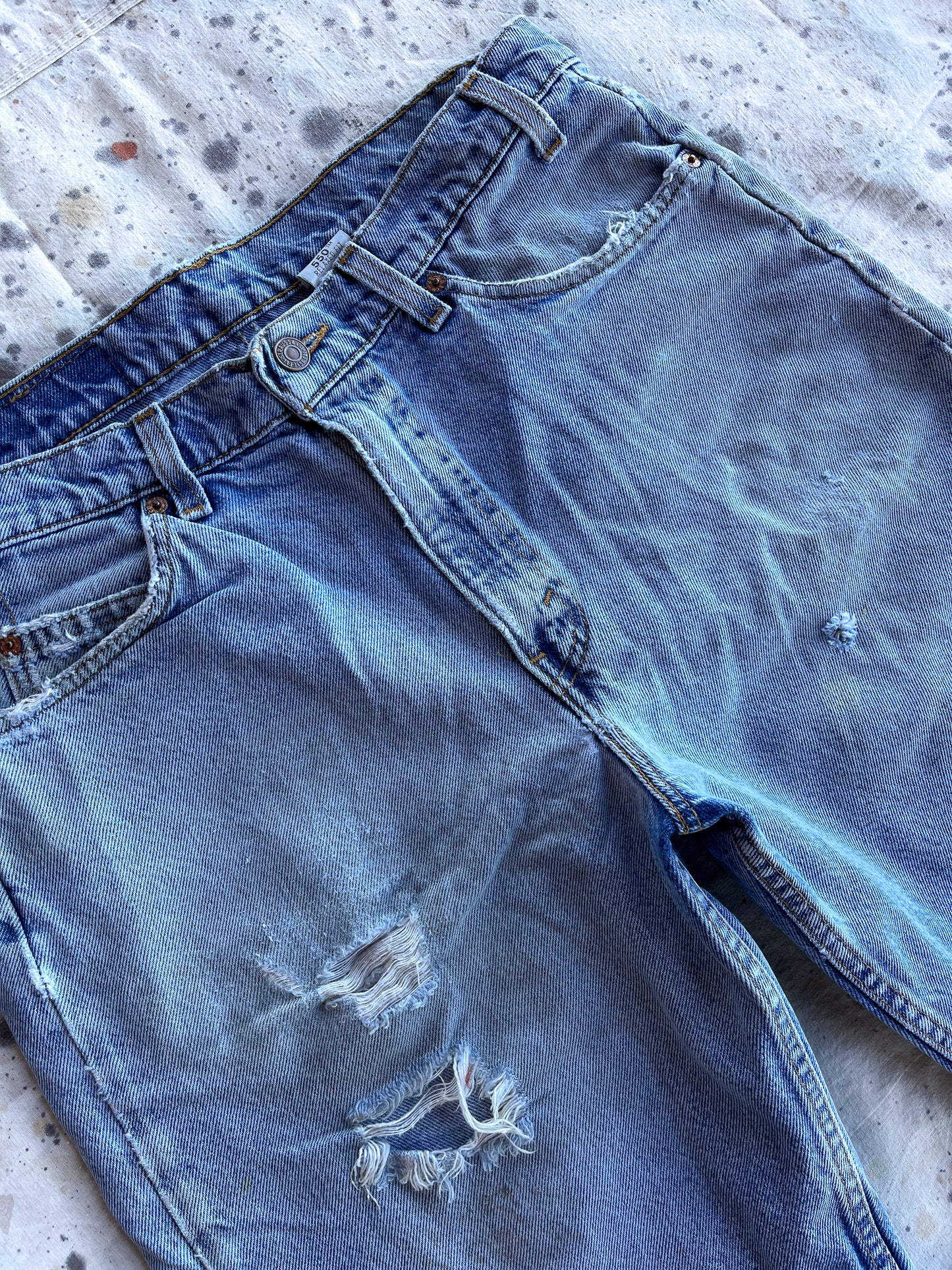 Vintage Levis 550 Distressed Denim Jean Shorts W 34