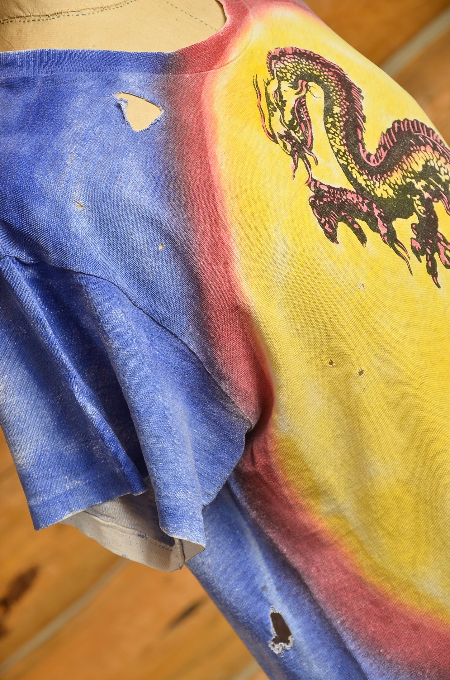 1970s Tibetan Dragon Airbrush Hippie T Shirt