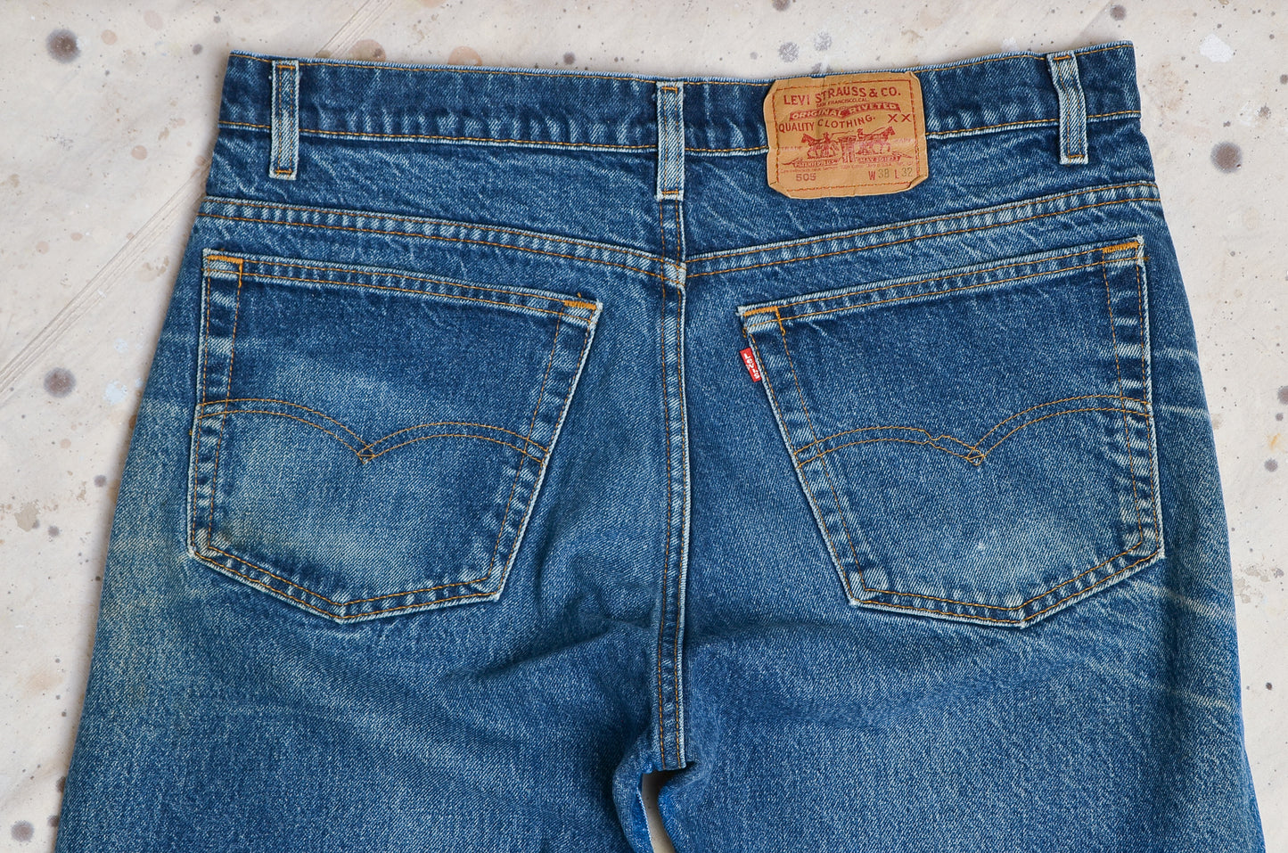 Vintage Levis 505 USA Red Tag Blue Denim High Waisted Jean 37 x 31