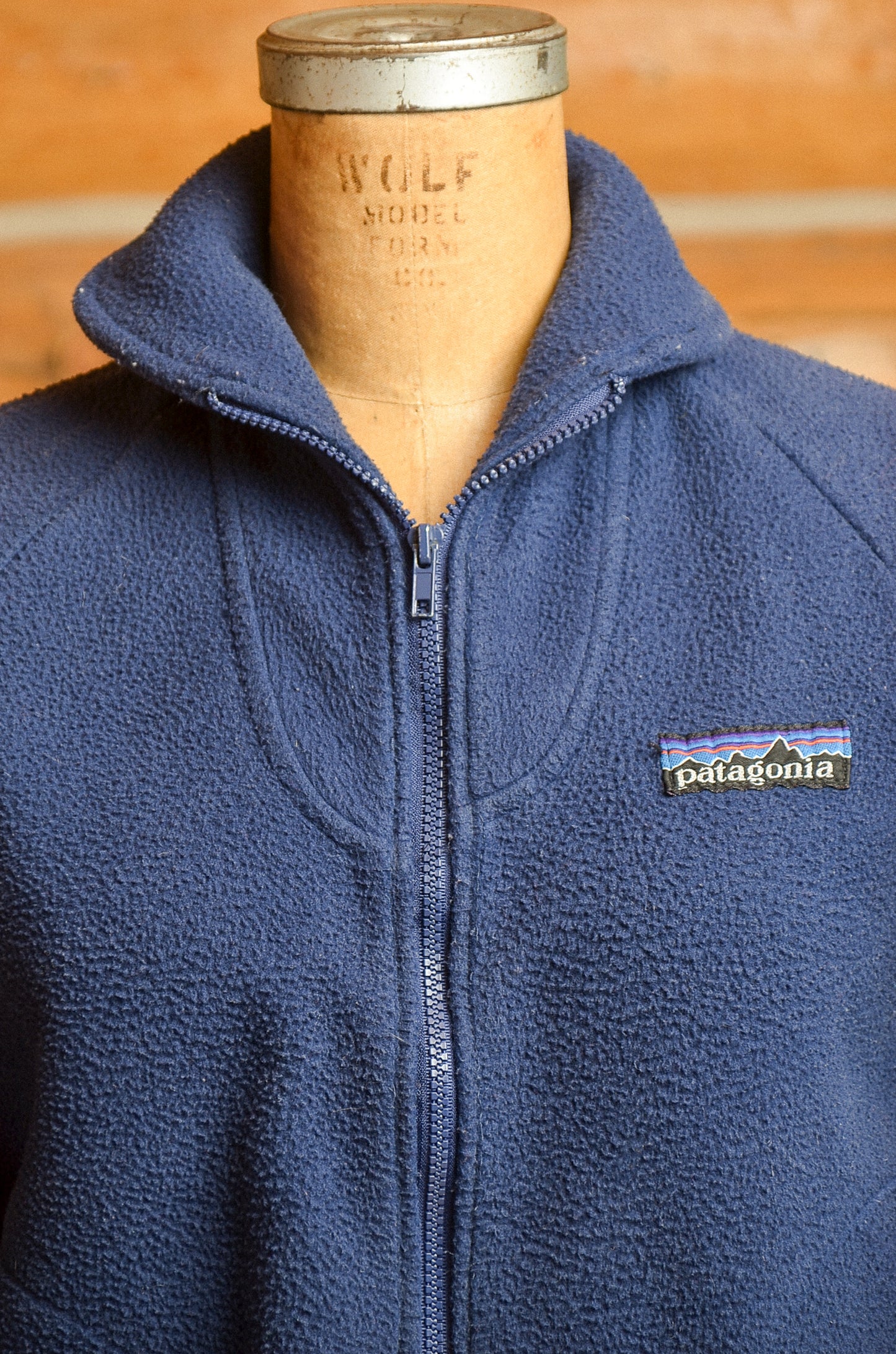 1980s Patagonia Big Label Navy Blue Fleece Zip Up Jacket