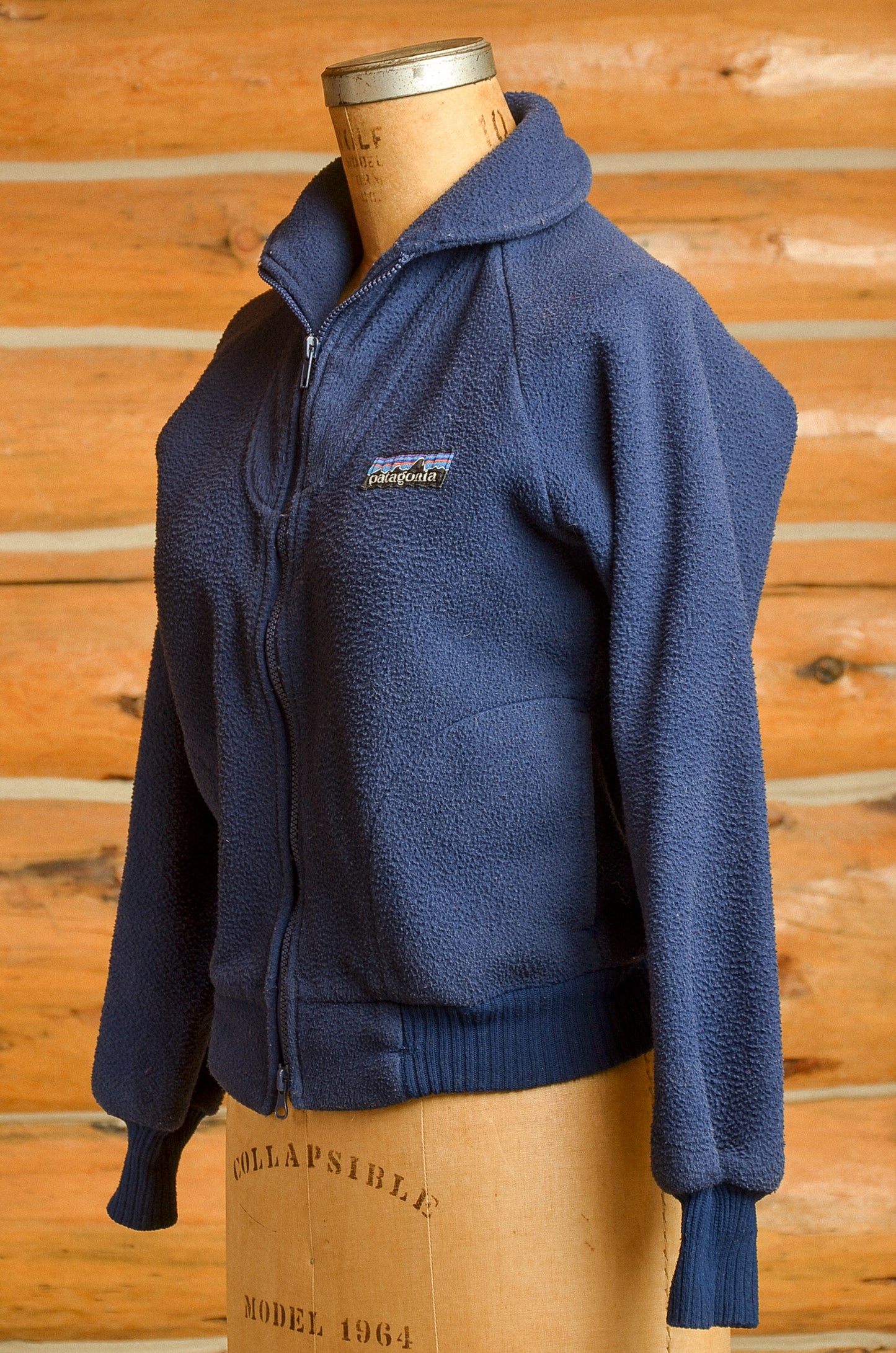 1980s Patagonia Big Label Navy Blue Fleece Zip Up Jacket